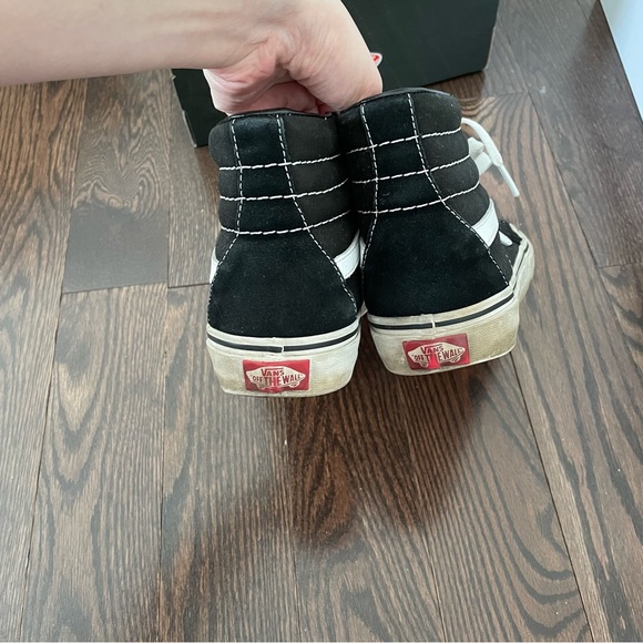 Black vans high top sneakers - Picture 3 of 5